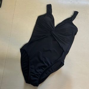 Miraclesuit NWOT